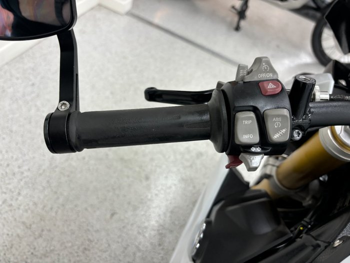 2016 BMW Motorrad S 1000 R White