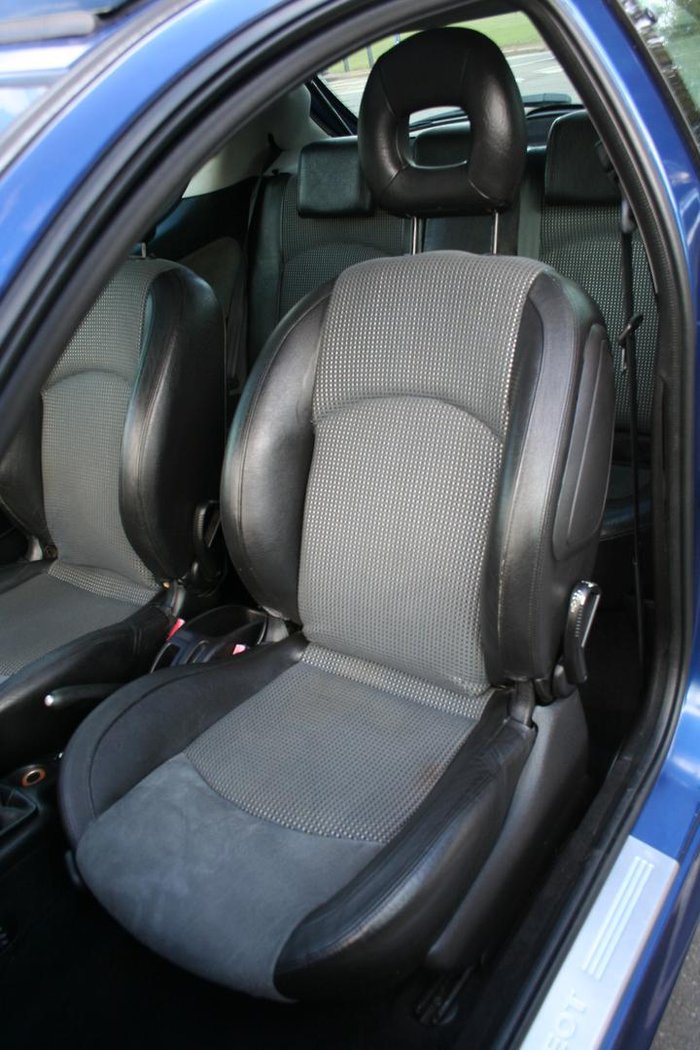 2002 Peugeot 206 GTi T1 MY02 China Blue