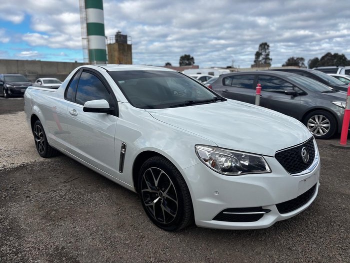 2015 Holden Ute VF MY15 Heron White