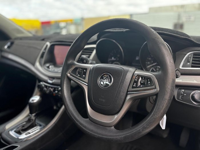 2015 Holden Ute VF MY15 Heron White
