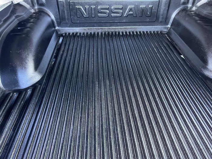 2010 Nissan Navara ST D40 4X4 Dual Range Brilliant Silver