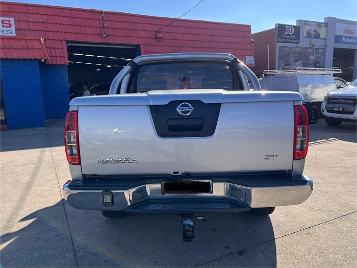 2010 Nissan Navara ST D40 4X4 Dual Range Brilliant Silver