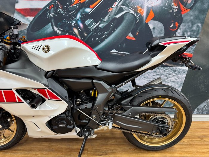 2022 Yamaha YZF-R7LAWGP 60TH ANNIV WHITE