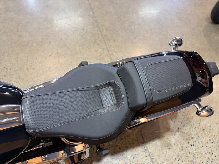 2025 Harley-davidson FXBR BREAKOUT (117) BLACK