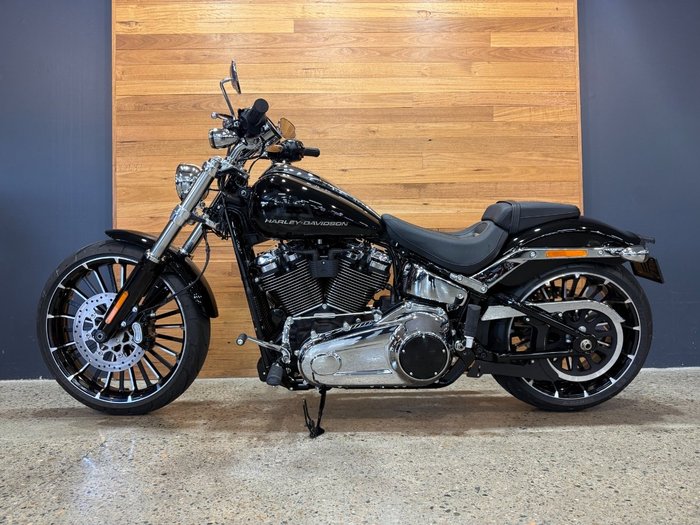 2025 Harley-davidson FXBR BREAKOUT (117) BLACK