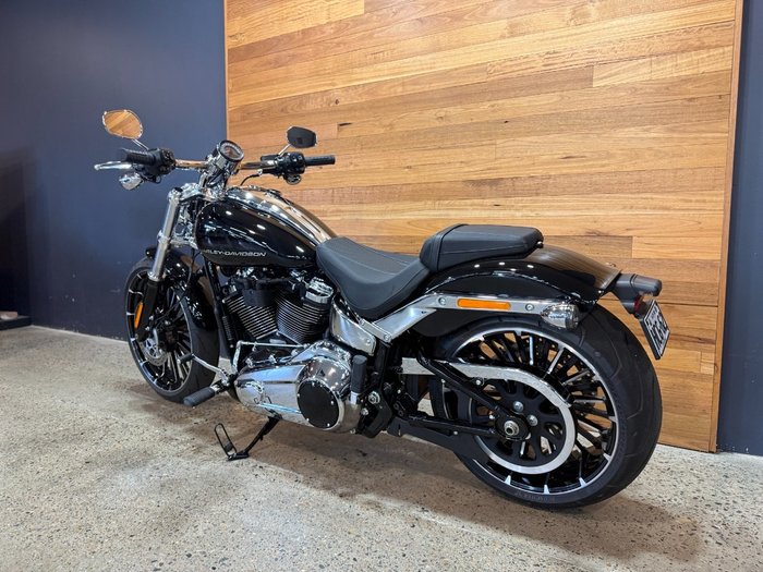 2025 Harley-davidson FXBR BREAKOUT (117) BLACK
