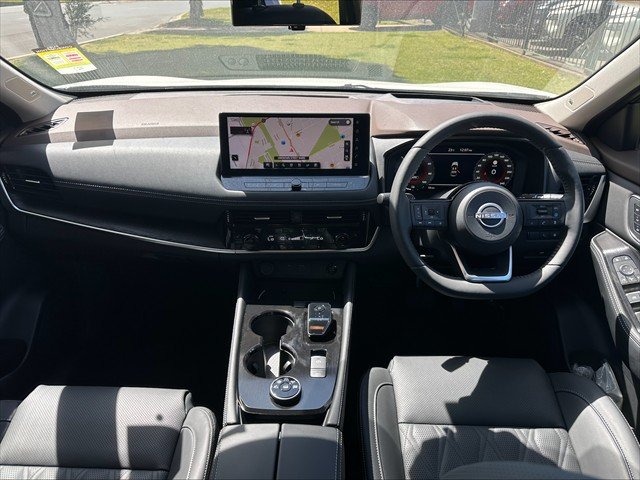 2025 Nissan T33 TI-L