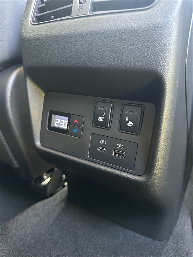 2025 Nissan T33 TI-L