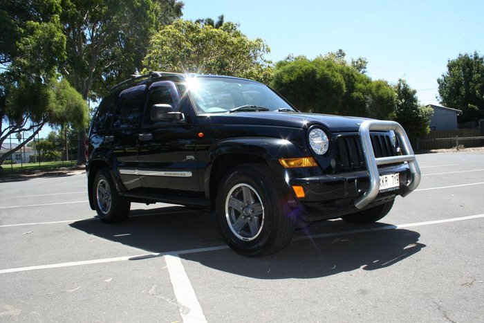 2006 Jeep Cherokee 65th Anniversary KJ MY06 4X4 Black
