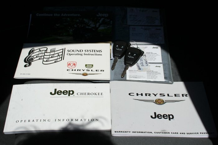 2006 Jeep Cherokee 65th Anniversary KJ MY06 4X4 Black