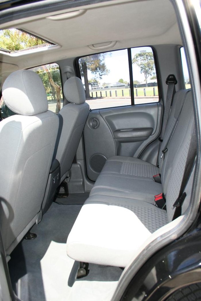 2006 Jeep Cherokee 65th Anniversary KJ MY06 4X4 Black