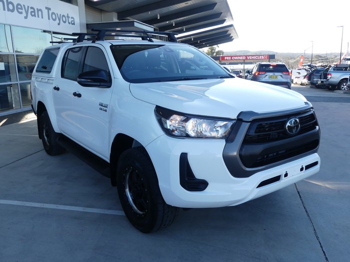 2021 Toyota Hilux SR