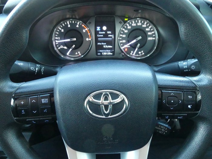 2021 Toyota Hilux SR