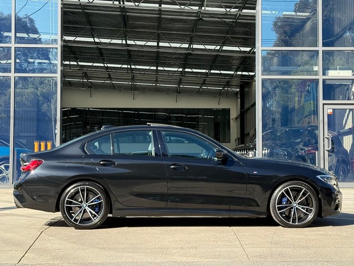 2022 BMW 3 Series 330i M Sport G20 Black Sapphire