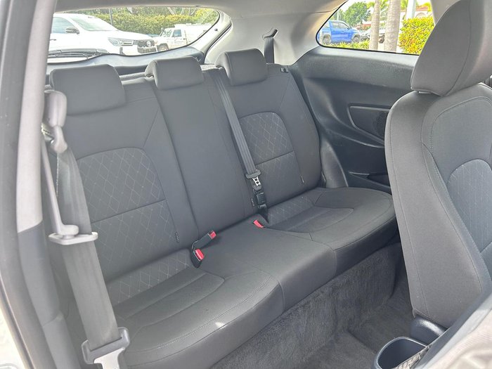 2015 Kia Rio S UB MY15 Clear White