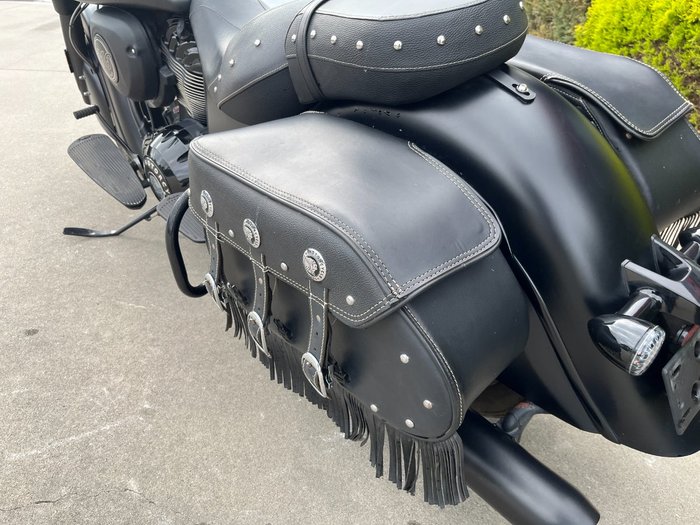 2021 Indian 2021 INDIAN 1900CC CHIEF VINTAGE DARK HORSE BLACK SMOKE CRUI Black