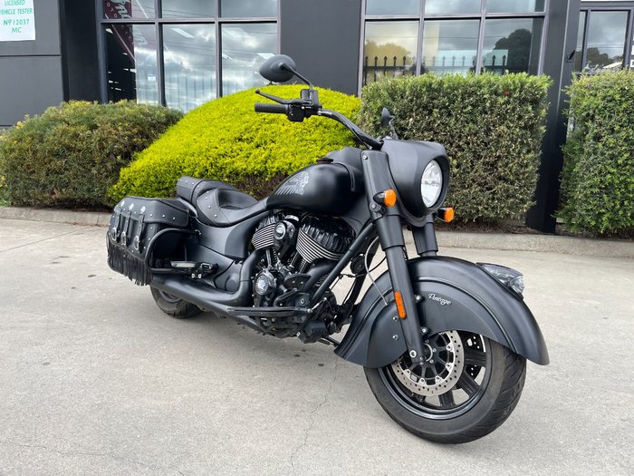 2021 Indian 2021 INDIAN 1900CC CHIEF VINTAGE DARK HORSE BLACK SMOKE CRUI Black