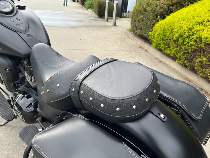 2021 Indian 2021 INDIAN 1900CC CHIEF VINTAGE DARK HORSE BLACK SMOKE CRUI Black