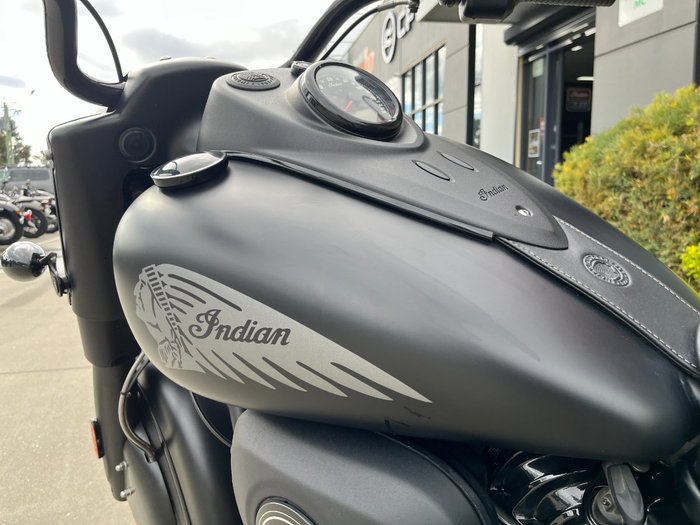 2021 Indian 2021 INDIAN 1900CC CHIEF VINTAGE DARK HORSE BLACK SMOKE CRUI Black