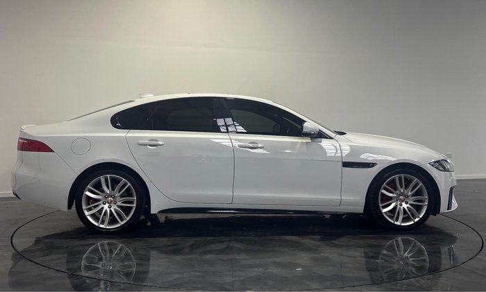 2016 Jaguar XF 30d S X260 MY16 Polaris White