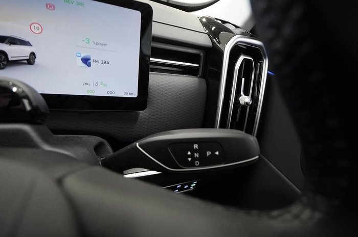 2025 Jaecoo J7 SHS Summit