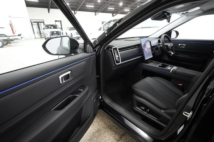 2025 Jaecoo J7 SHS Summit