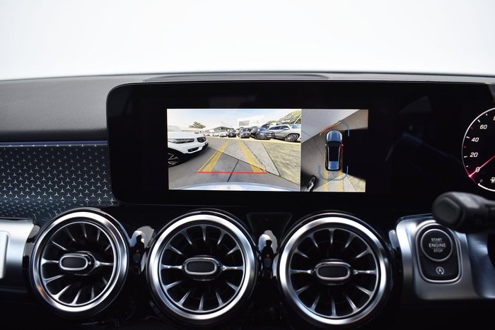 2024 Mercedes-Benz GLB-Class GLB200 X247 Mountain Grey