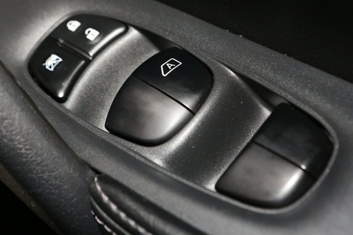 2015 Nissan X-TRAIL ST-L