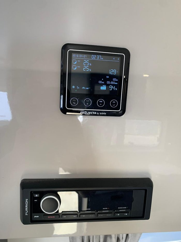 2022 Jayco Journey 22.68-1