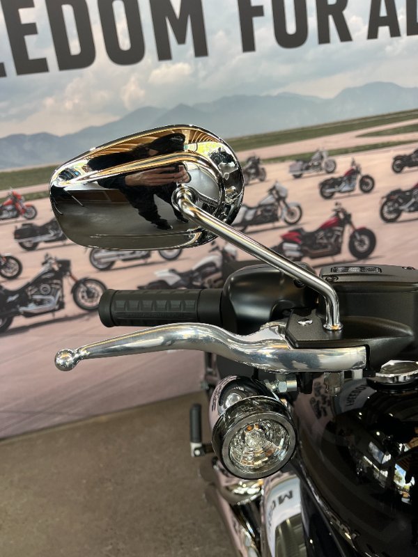 2025 Harley-davidson FXBR BREAKOUT (117) Vivid Black