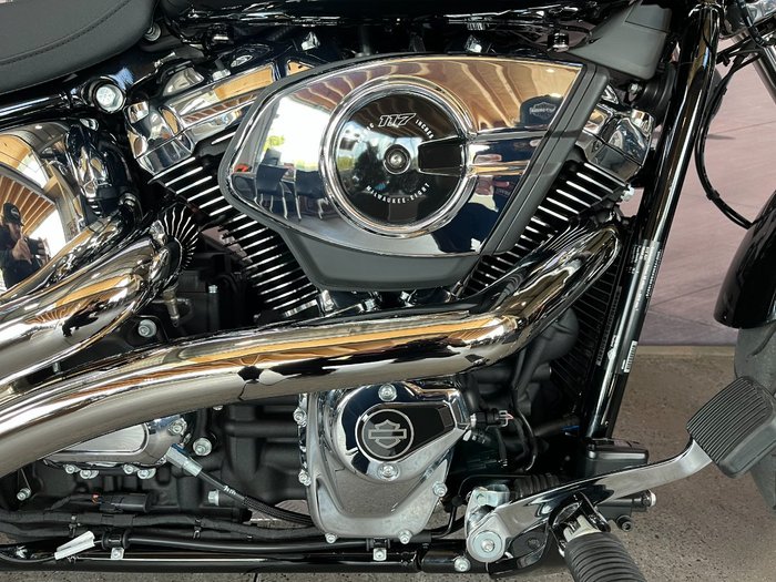 2025 Harley-davidson FXBR BREAKOUT (117) Vivid Black