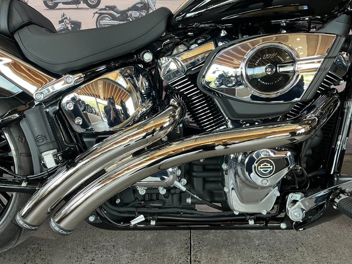 2025 Harley-davidson FXBR BREAKOUT (117) Vivid Black