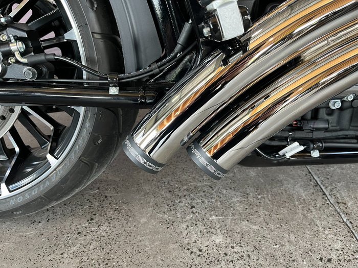 2025 Harley-davidson FXBR BREAKOUT (117) Vivid Black