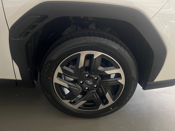 2025 Subaru Forester Hybrid S6 MY26 AWD Crystal White