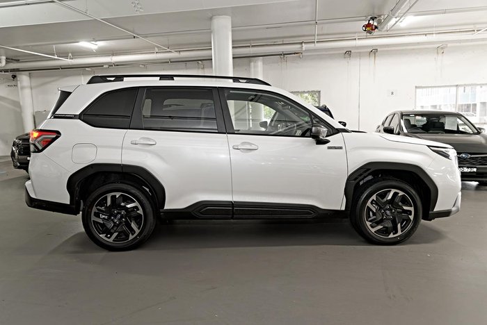 2025 Subaru Forester Hybrid S6 MY26 AWD Crystal White
