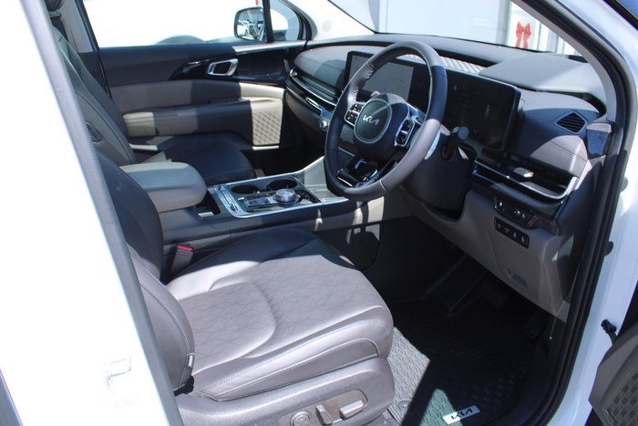 2024 Kia Carnival GT-Line