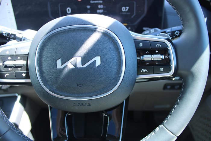 2024 Kia Carnival GT-Line