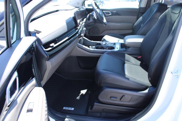 2024 Kia Carnival GT-Line