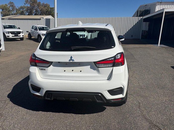 2022 Mitsubishi ASX ES XD MY22 White