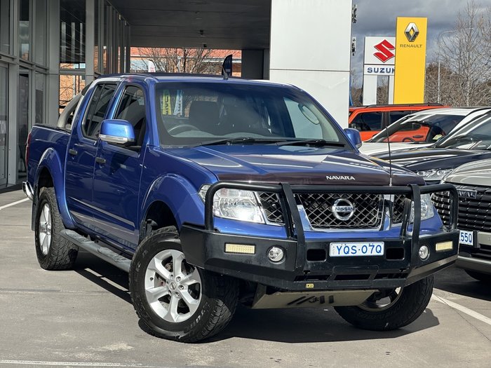 2013 Nissan Navara ST