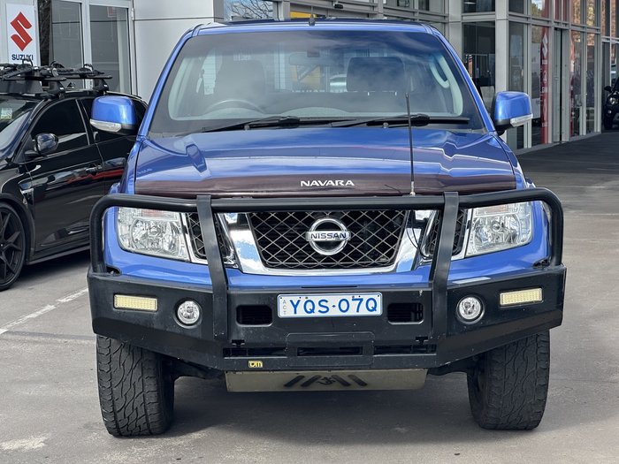 2013 Nissan Navara ST