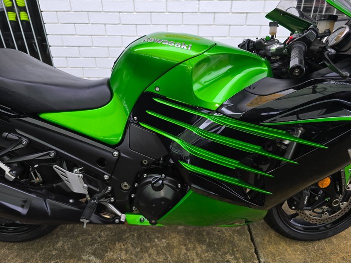 2015 Kawasaki NINJA ZX-14 (ZX14-R) Green