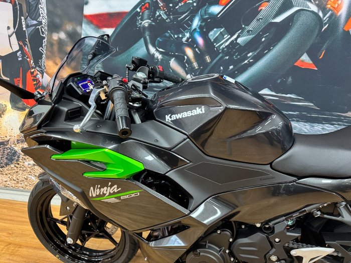 2025 Kawasaki NINJA 500 GREY
