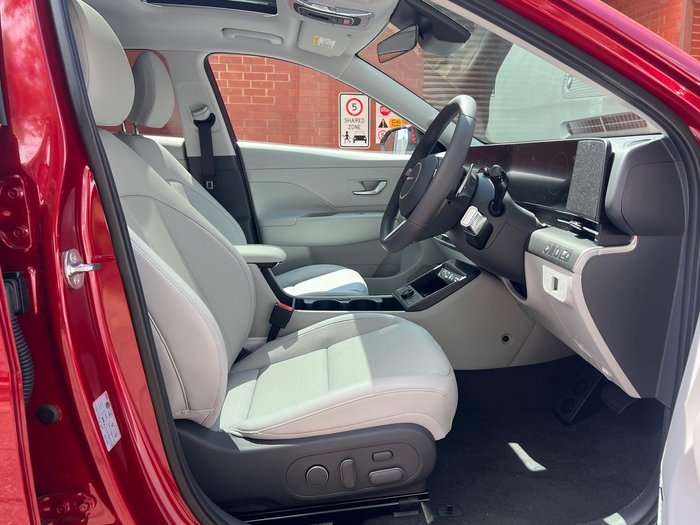 2025 Hyundai Kona Premium