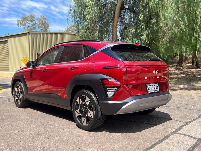 2025 Hyundai Kona Premium