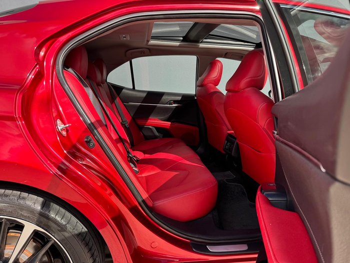 2018 Toyota Camry SX ASV70R Emotional Red