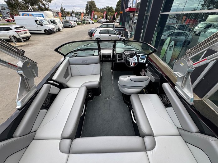 2019 MasterCraft NXT20