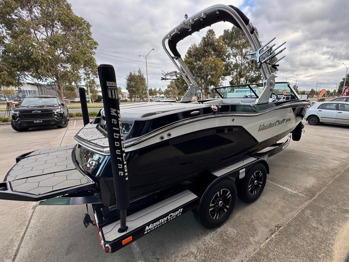 2019 MasterCraft NXT20