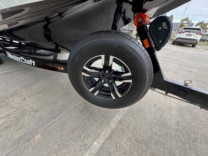 2019 MasterCraft NXT20