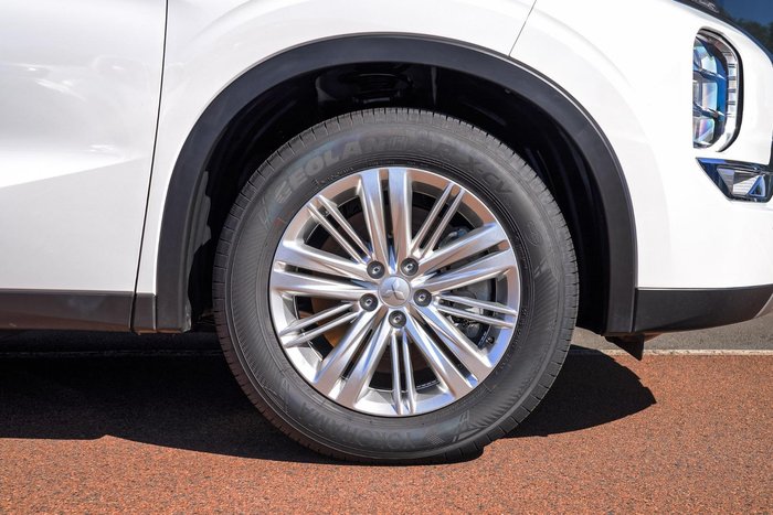 2024 Mitsubishi Outlander LS ZM MY24 White